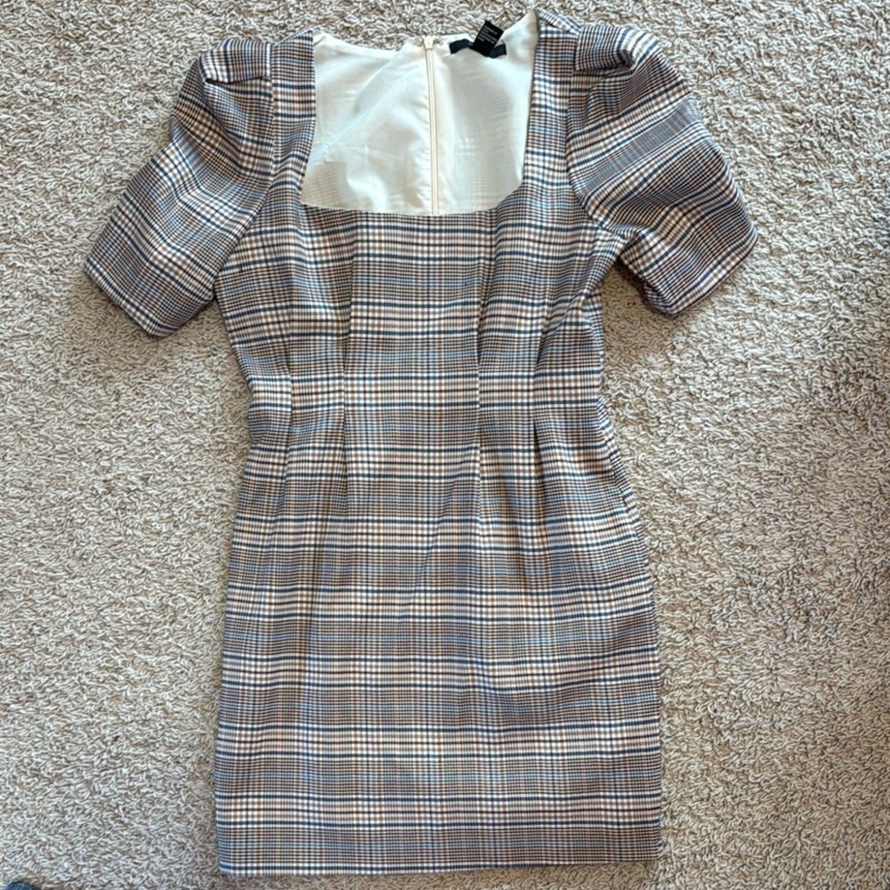 Forever 21 Gray and Pink Puff Sleeve Sheath Dress